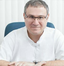 Леонид Васильев