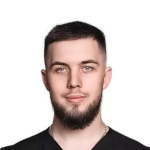 Врач Новиков Роман Геннадьевич